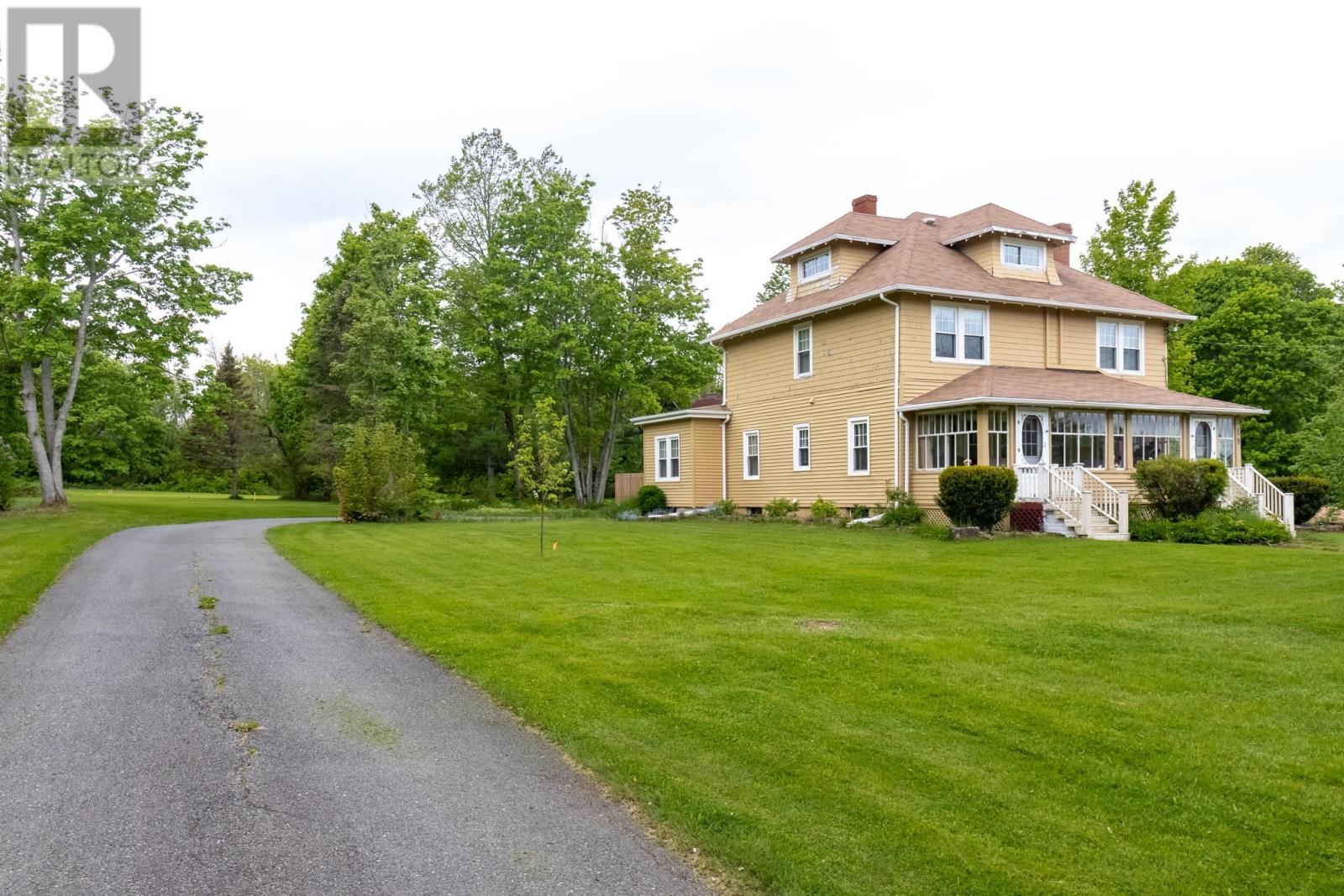 19 Wood Island Road, Montague, Prince Edward Island  C0A 1R0 - Photo 7 - 202611231