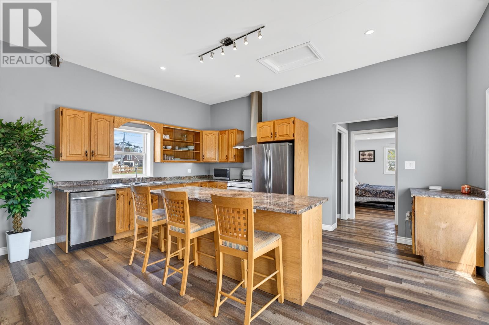 197 Main Street, Mount Stewart, Prince Edward Island  C0A 1T0 - Photo 9 - 202611323