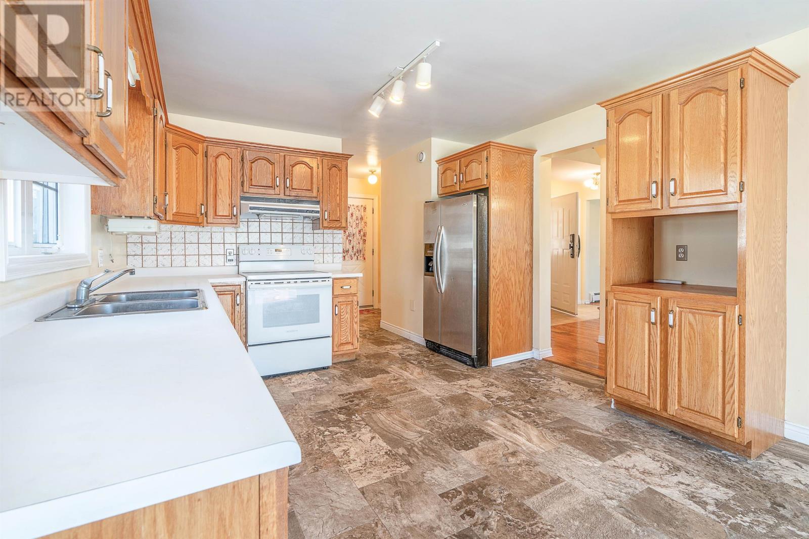 22 Doc Blanchard Crescent, Charlottetown, Prince Edward Island  C1A 9K2 - Photo 13 - 202611359