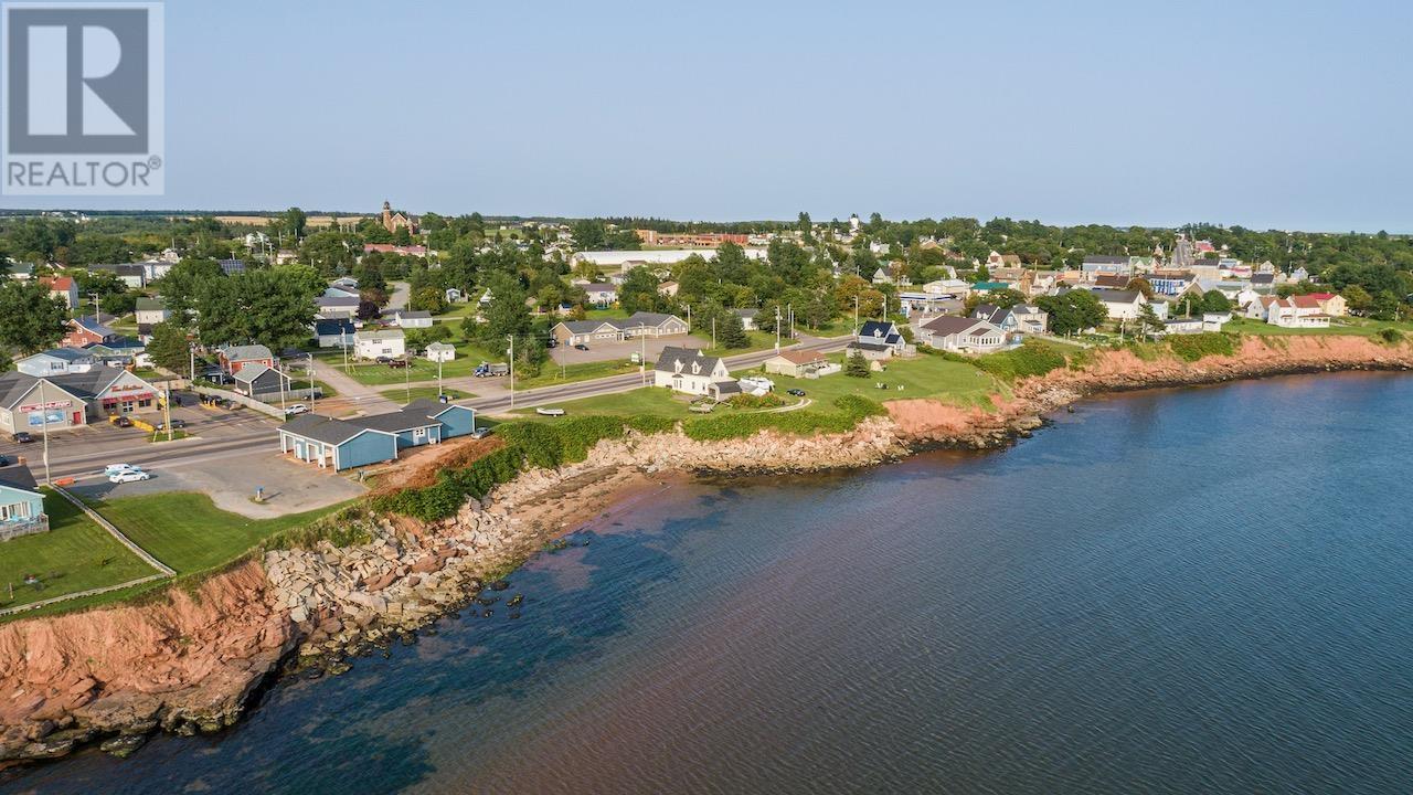 50 Main Street, Souris, Prince Edward Island  C0A 2B0 - Photo 12 - 202611666