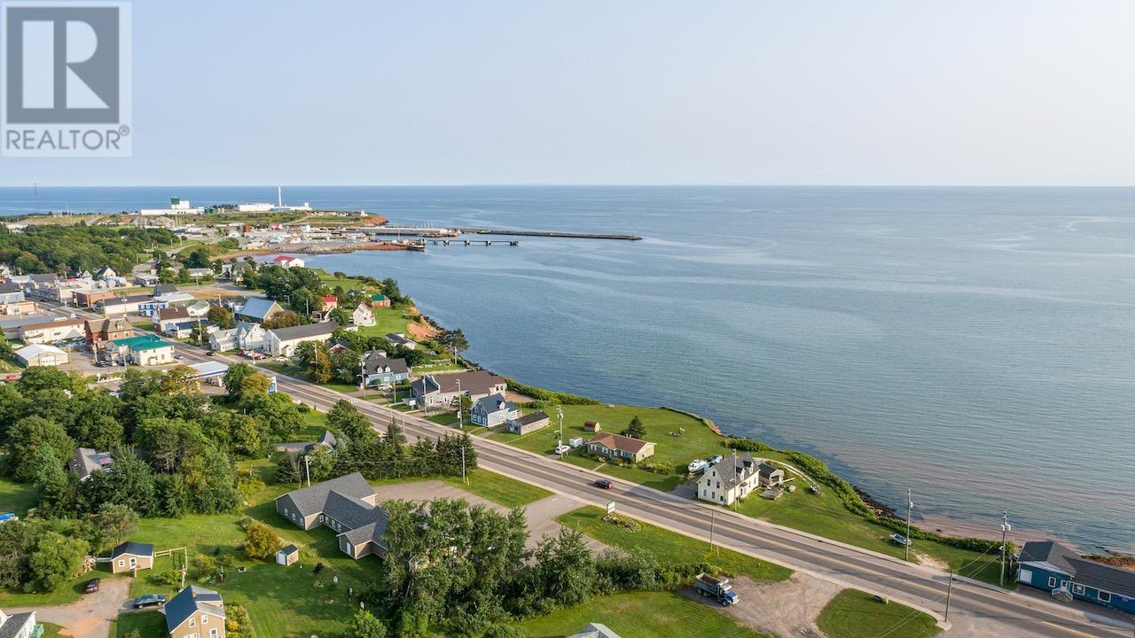 50 Main Street, Souris, Prince Edward Island  C0A 2B0 - Photo 14 - 202611666
