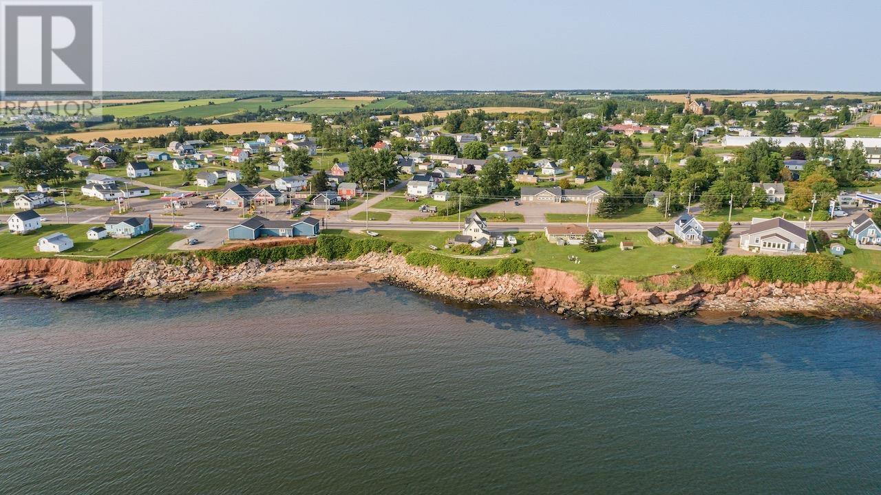 50 Main Street, Souris, Prince Edward Island  C0A 2B0 - Photo 4 - 202611666