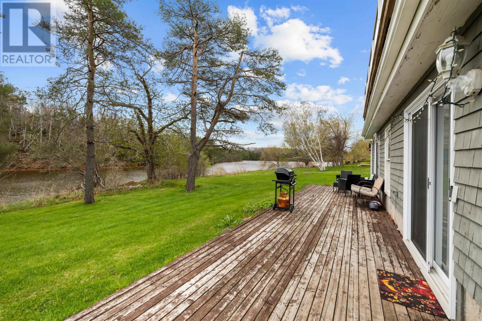14 Riverside Drive, Montague, Prince Edward Island  C0A 1R0 - Photo 39 - 202611844