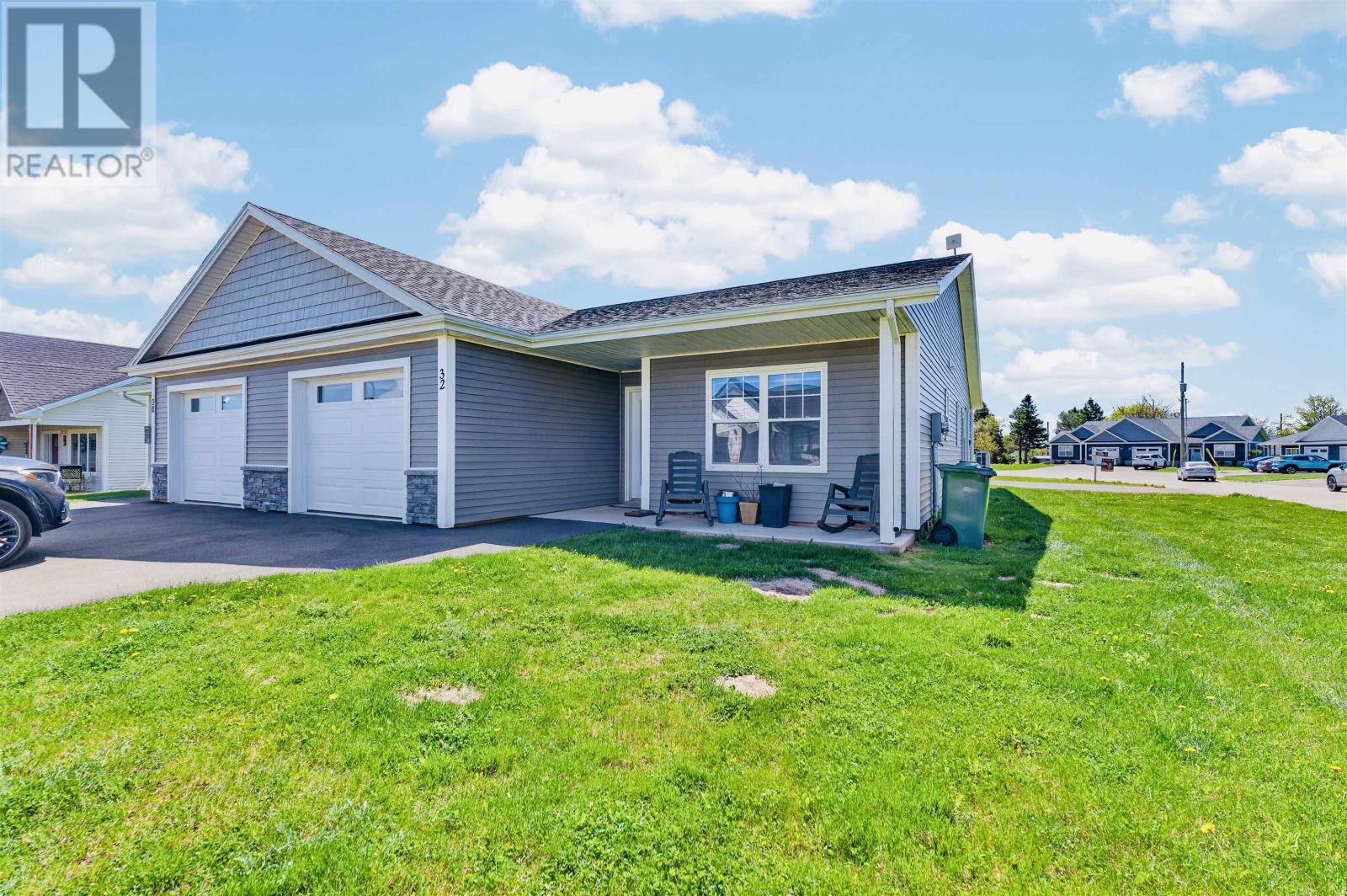 32 Ellis Avenue, Summerside, Prince Edward Island  C1N 4J3 - Photo 26 - 202611885
