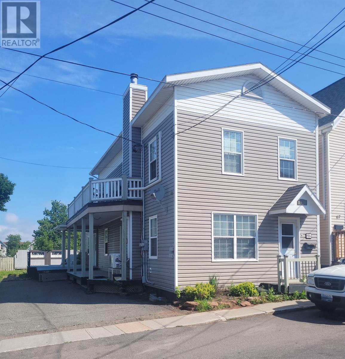 65 Douglas Street, Charlottetown, Prince Edward Island  C1A 2J4 - Photo 2 - 202611901