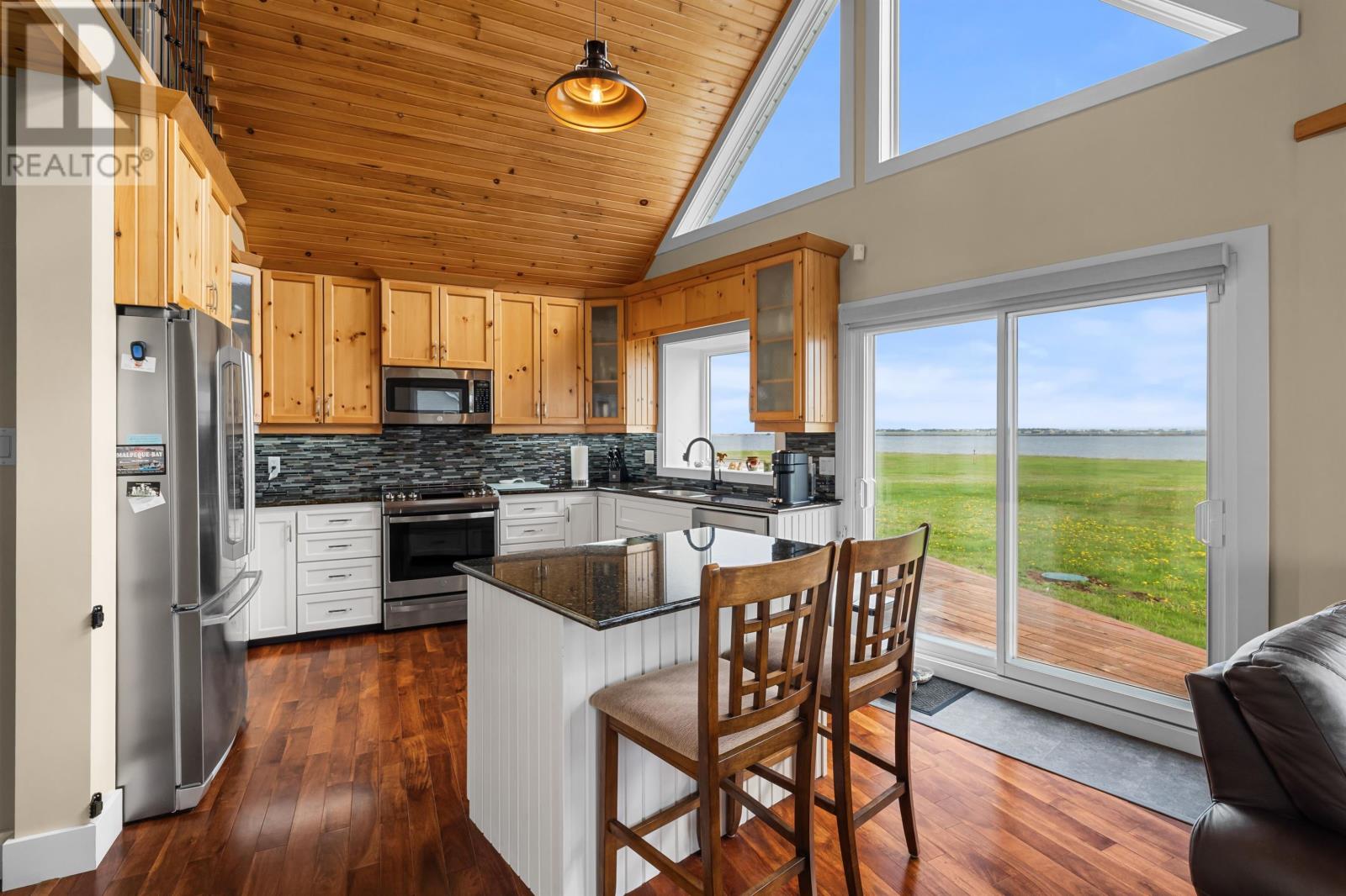 86 Seaside Drive, Malpeque, Prince Edward Island  C0B 1M0 - Photo 16 - 202611906