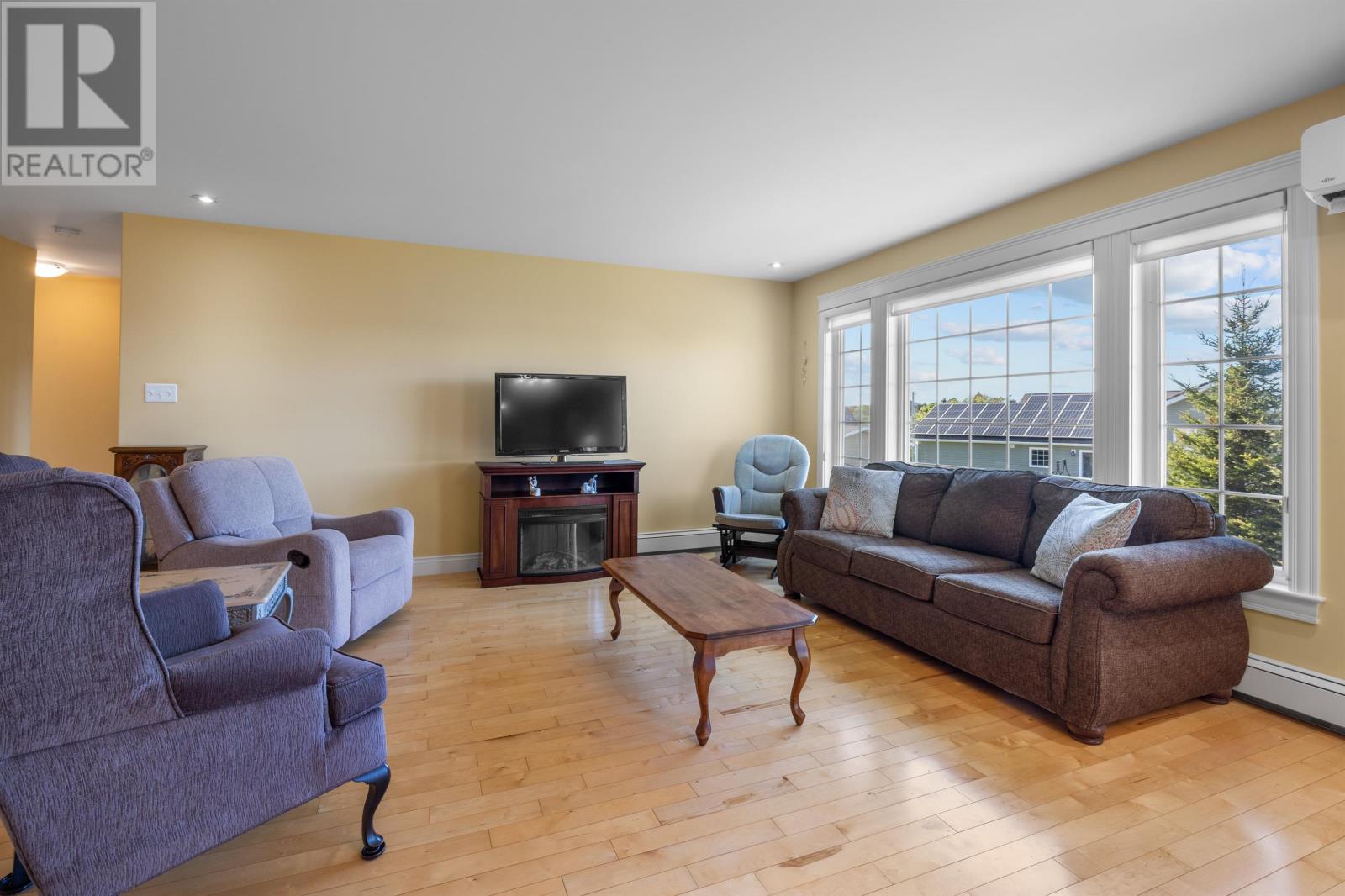 5 Townview Crescent, Cornwall, Prince Edward Island  C0A 1H4 - Photo 9 - 202612016