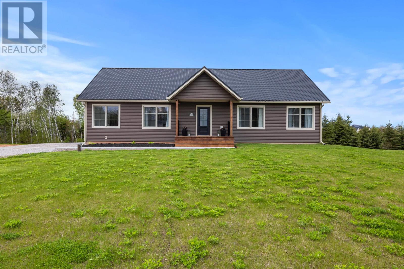 74 Richard Douglas Drive, Mermaid, Prince Edward Island  C1B 3E3 - Photo 1 - 202612059