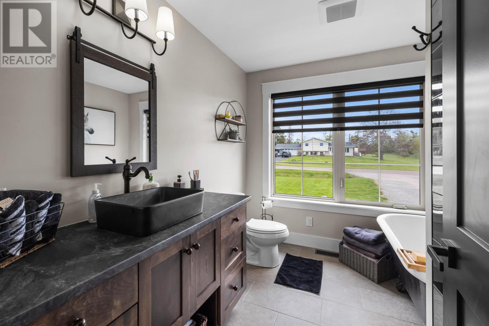 74 Richard Douglas Drive, Mermaid, Prince Edward Island  C1B 3E3 - Photo 33 - 202612059