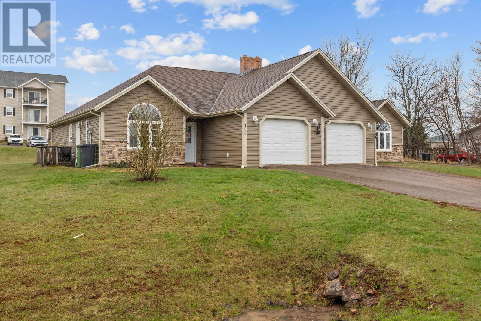 106 Heron Drive, Stratford, Prince Edward Island  C1B 2B9 - Photo 1 - 202612065