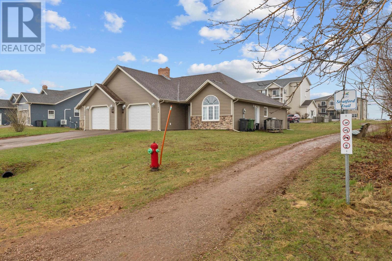 106 Heron Drive, Stratford, Prince Edward Island  C1B 2B9 - Photo 2 - 202612065