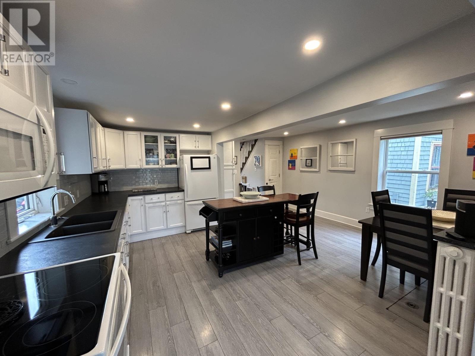 19 Spring Street, Charlottetown, Prince Edward Island  C1A 3V2 - Photo 10 - 202612146