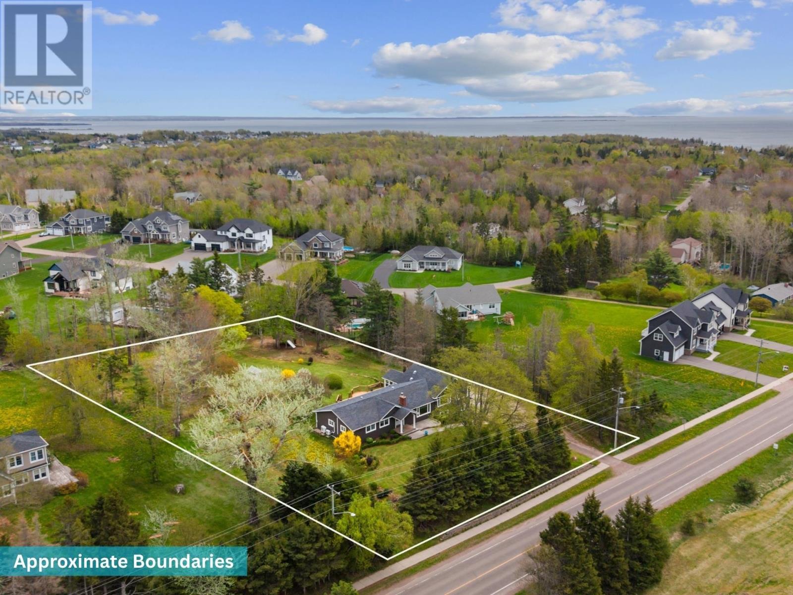 79 Keppoch Road, Stratford, Prince Edward Island  C1B 1M1 - Photo 5 - 202612216