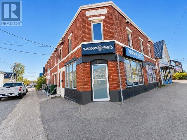 245 University Avenue, Charlottetown, Prince Edward Island  C1A 4M1 - Photo 2 - 202612243