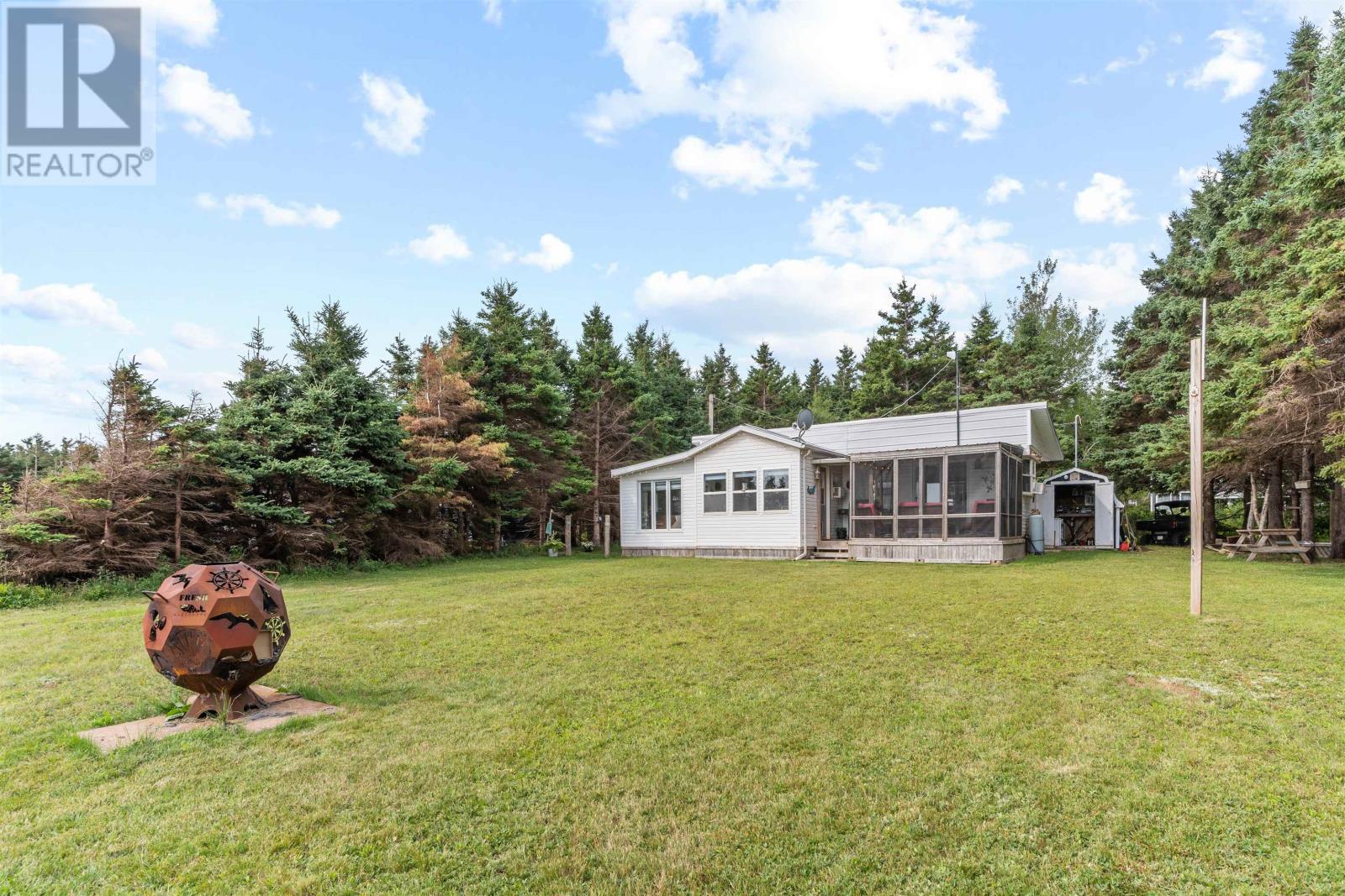 93 Ocean View Crescent, Kildare Capes, Prince Edward Island  C0B 2B0 - Photo 3 - 202612275