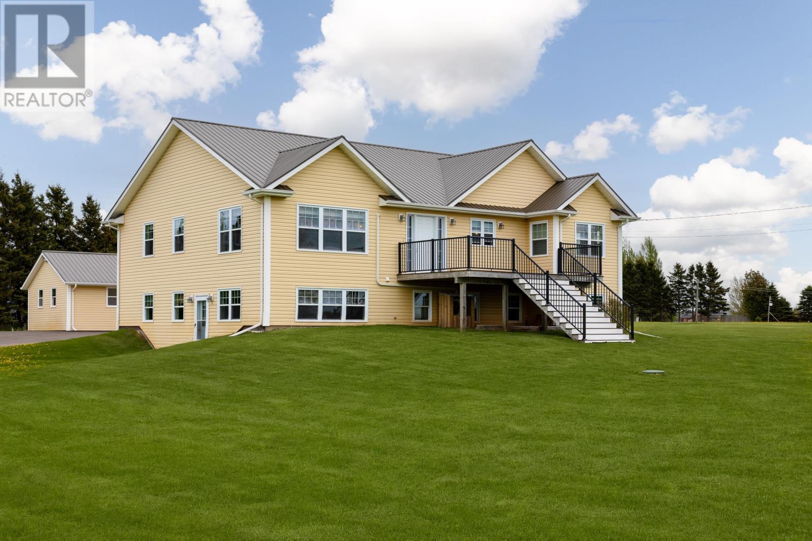 319 Birkallum Drive, Mermaid, Prince Edward Island  C1B 0T8 - Photo 3 - 202612280