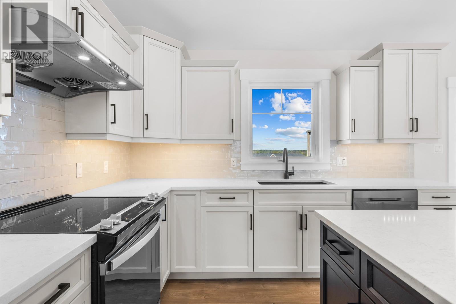73 Waters Edge Lane, Cornwall, Prince Edward Island  C0A 1H4 - Photo 11 - 202612425