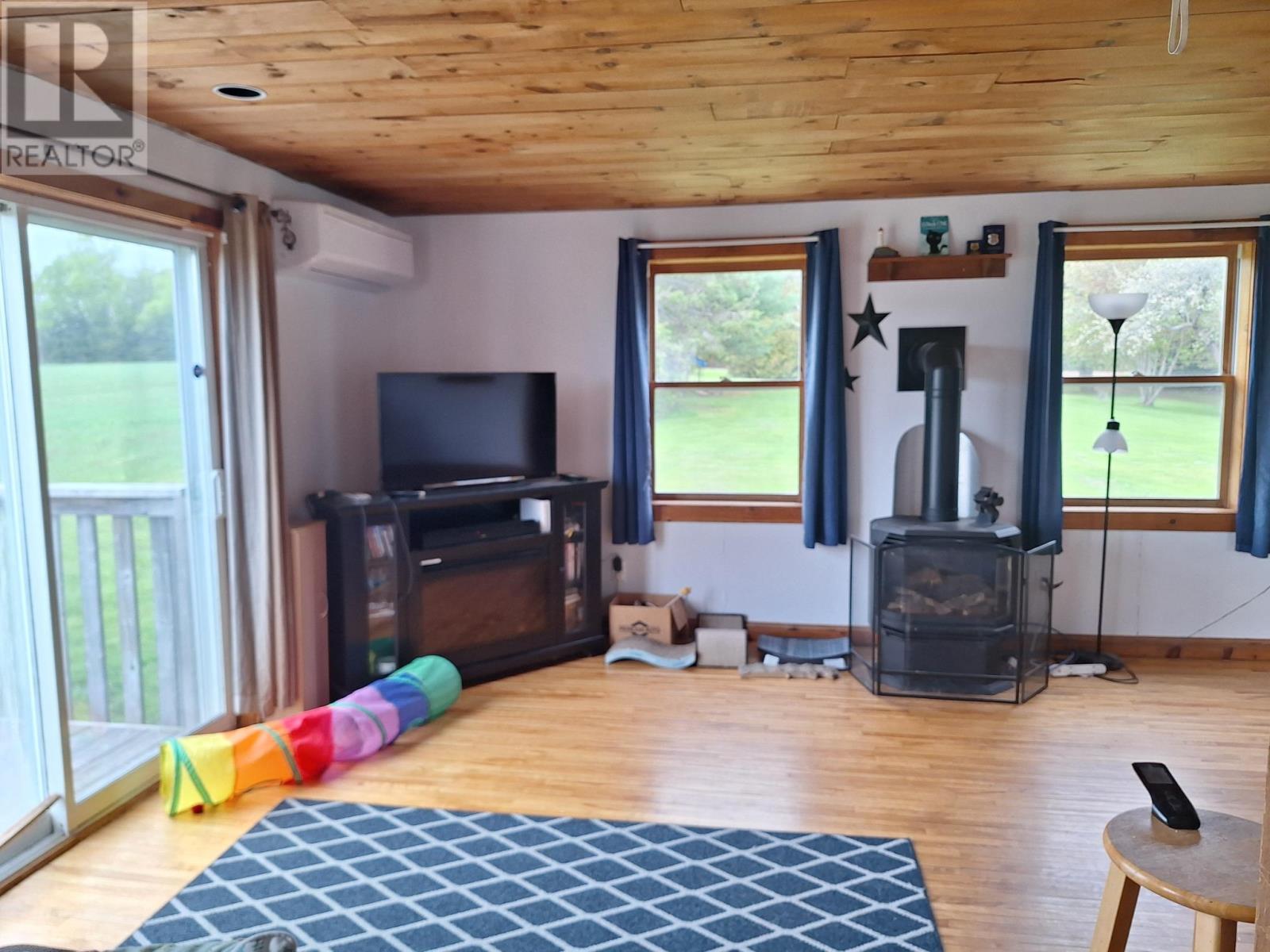 982 Culloden Road, Belle River, Prince Edward Island  C0A 1R0 - Photo 15 - 202612426