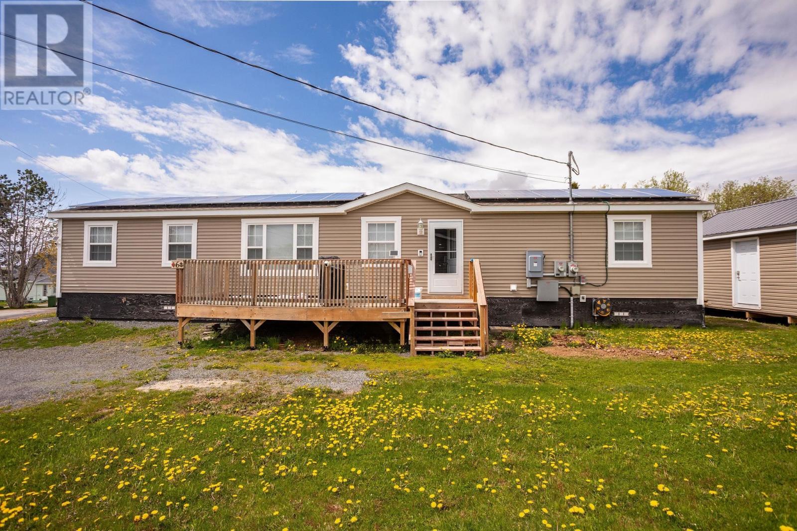 6 Spring Street, Souris, Prince Edward Island  C0A 2B0 - Photo 1 - 202612775