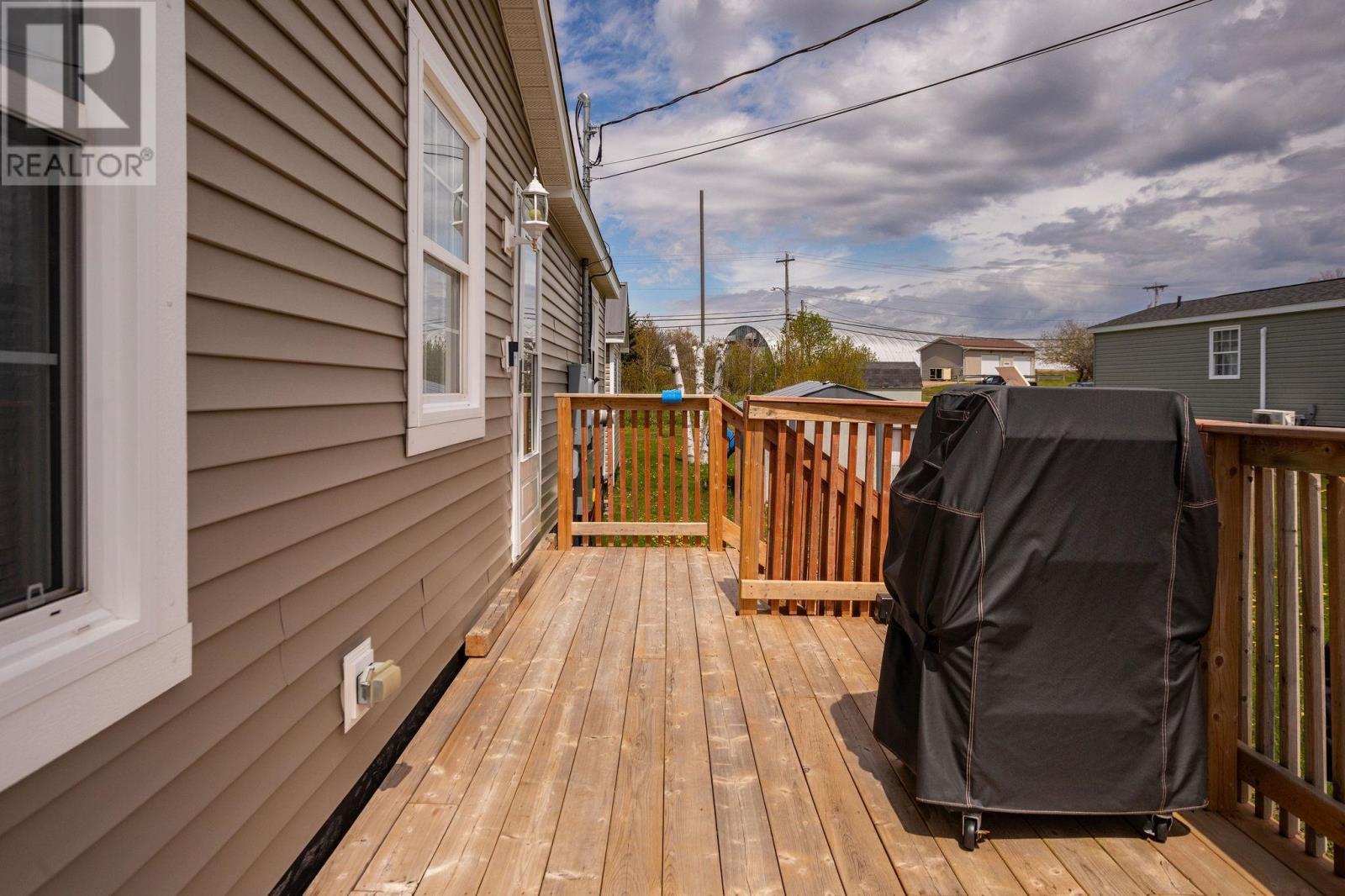 6 Spring Street, Souris, Prince Edward Island  C0A 2B0 - Photo 17 - 202612775