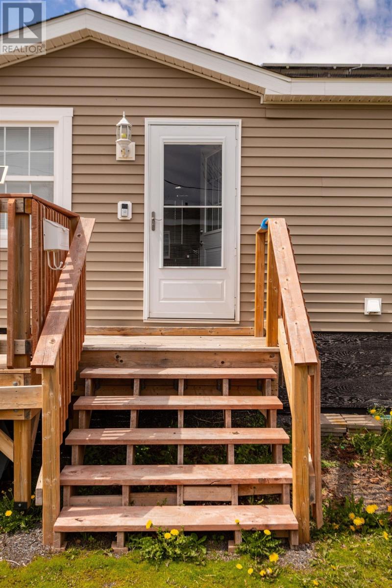 6 Spring Street, Souris, Prince Edward Island  C0A 2B0 - Photo 19 - 202612775