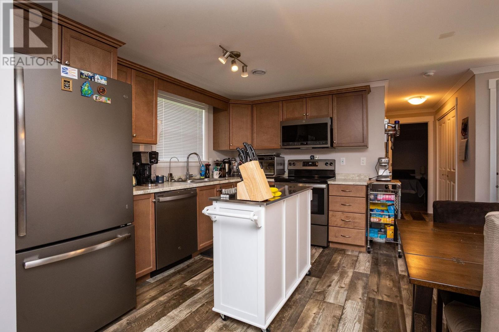 6 Spring Street, Souris, Prince Edward Island  C0A 2B0 - Photo 4 - 202612775