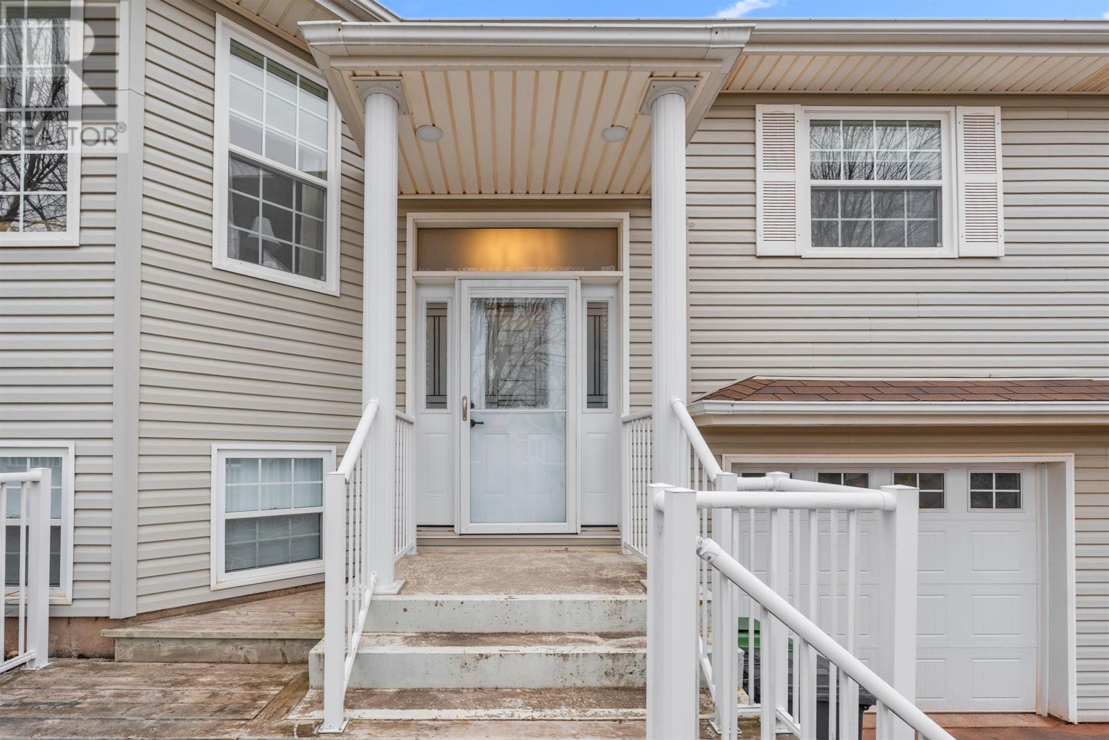 74 Hillside Drive, Summerside, Prince Edward Island  C1N 6K3 - Photo 9 - 202612811
