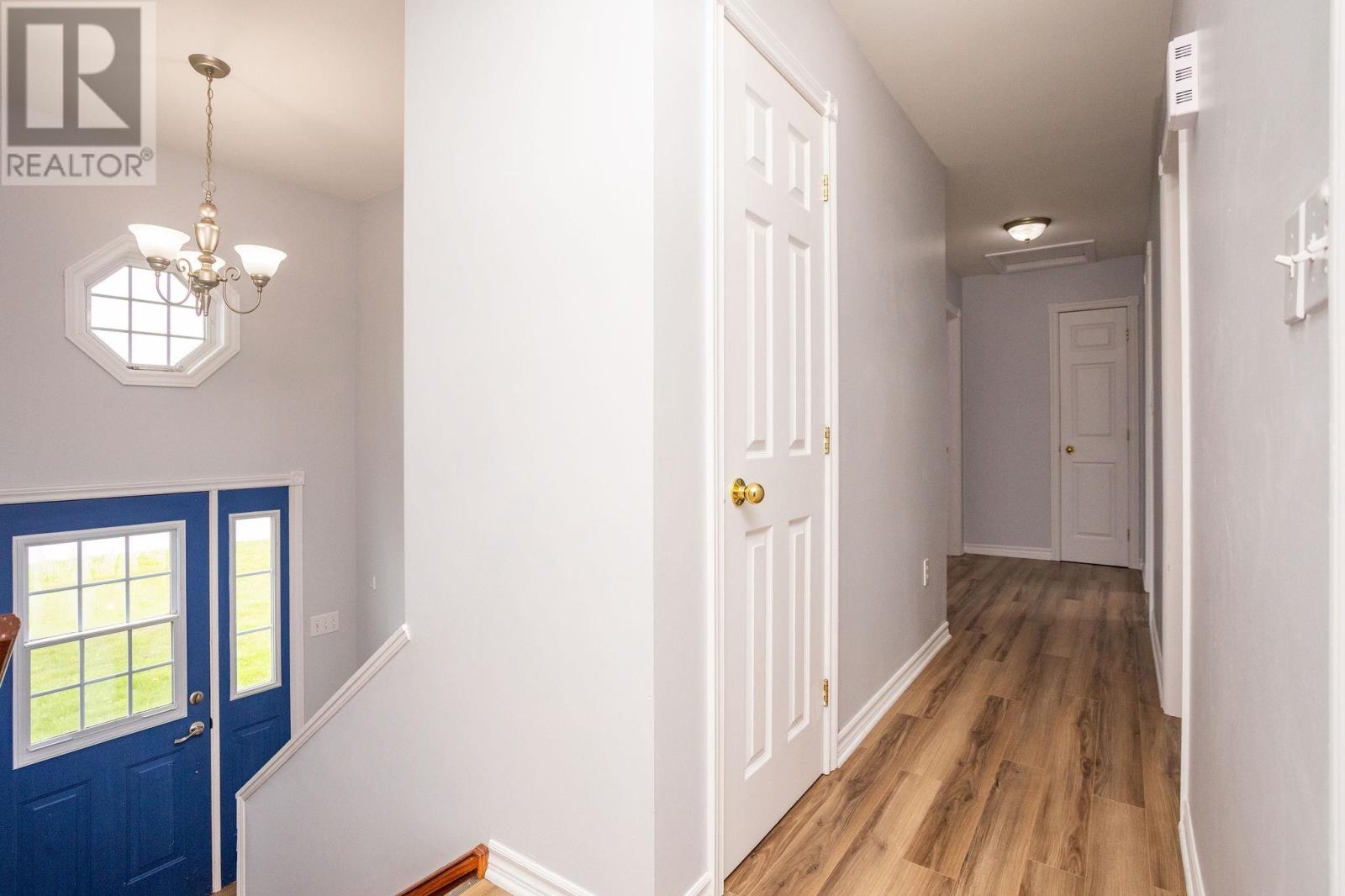 1 Anniversary Avenue, Souris, Prince Edward Island  C0A 2B0 - Photo 2 - 202613008