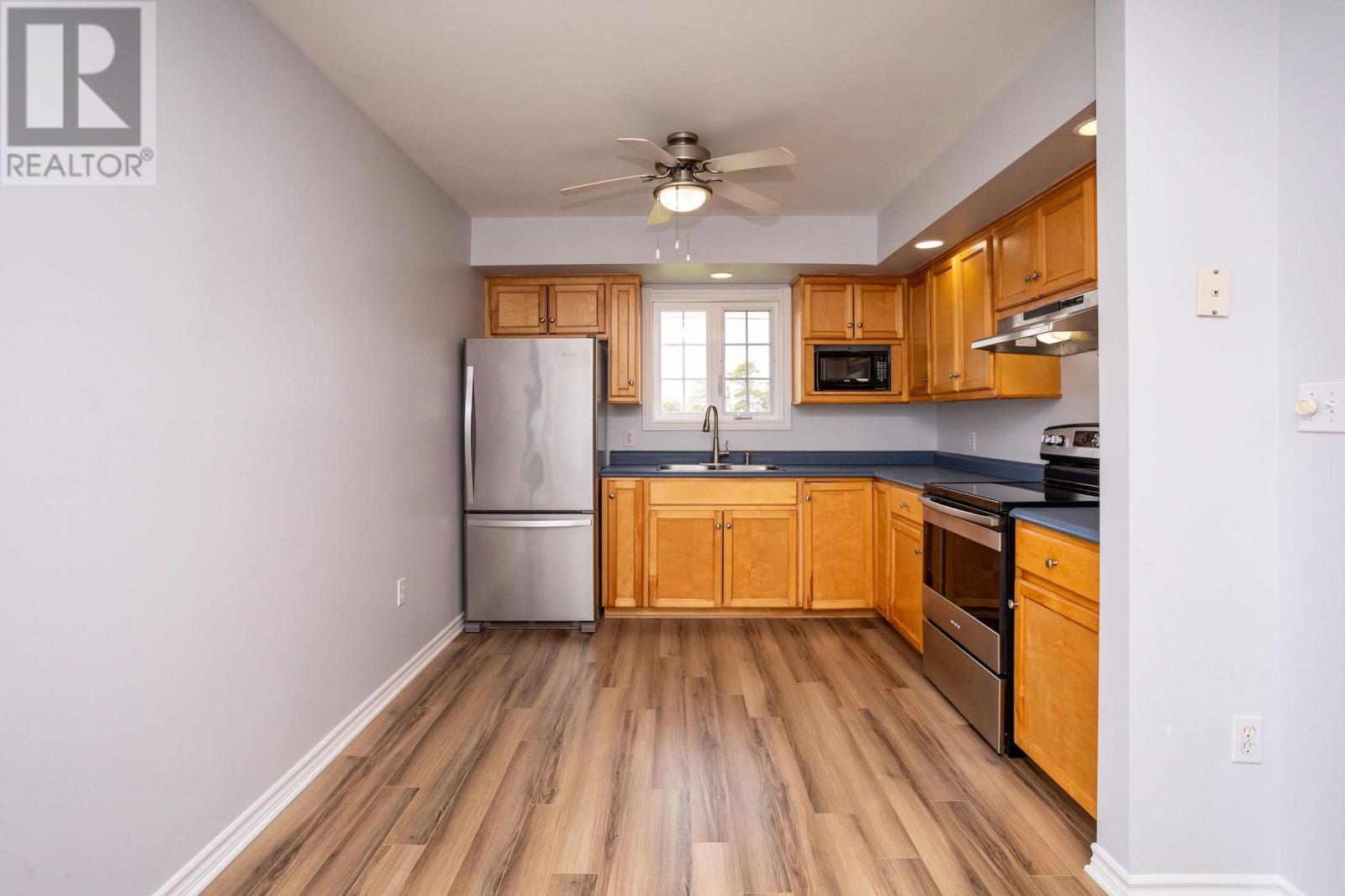 1 Anniversary Avenue, Souris, Prince Edward Island  C0A 2B0 - Photo 5 - 202613008