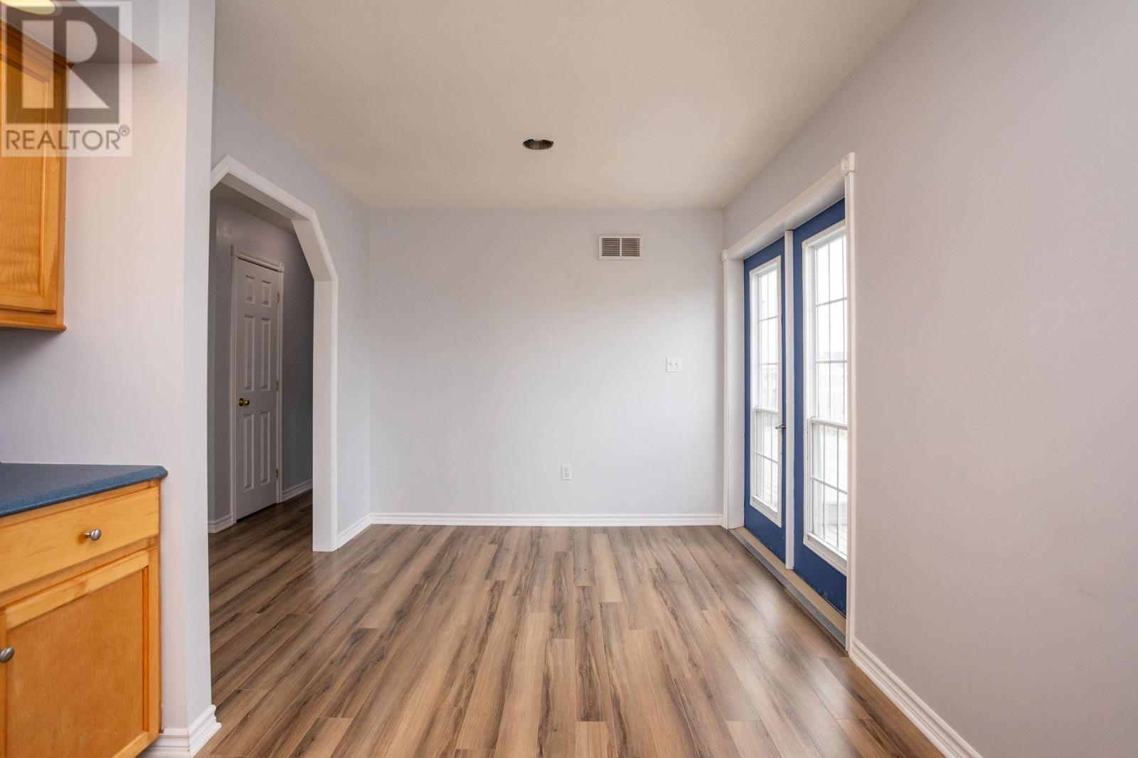 1 Anniversary Avenue, Souris, Prince Edward Island  C0A 2B0 - Photo 6 - 202613008
