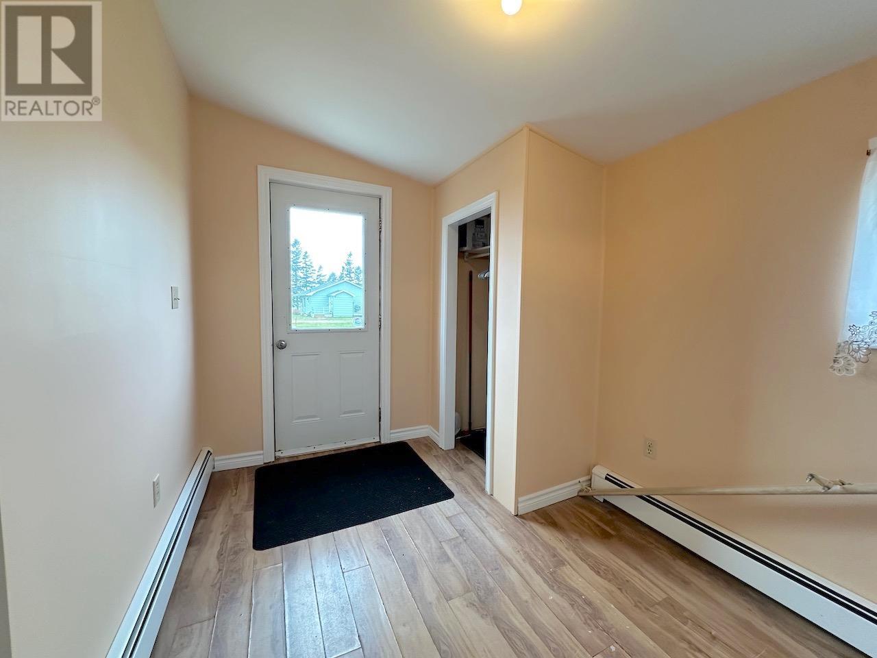 17 Paquet Avenue, Souris, Prince Edward Island  C0A 2B0 - Photo 11 - 202613025