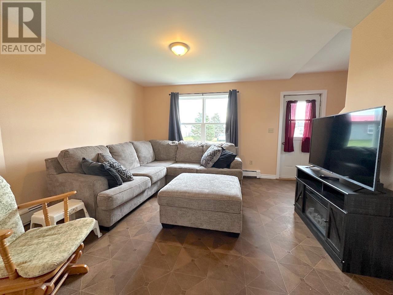17 Paquet Avenue, Souris, Prince Edward Island  C0A 2B0 - Photo 16 - 202613025