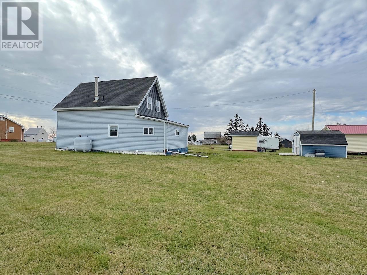 17 Paquet Avenue, Souris, Prince Edward Island  C0A 2B0 - Photo 28 - 202613025