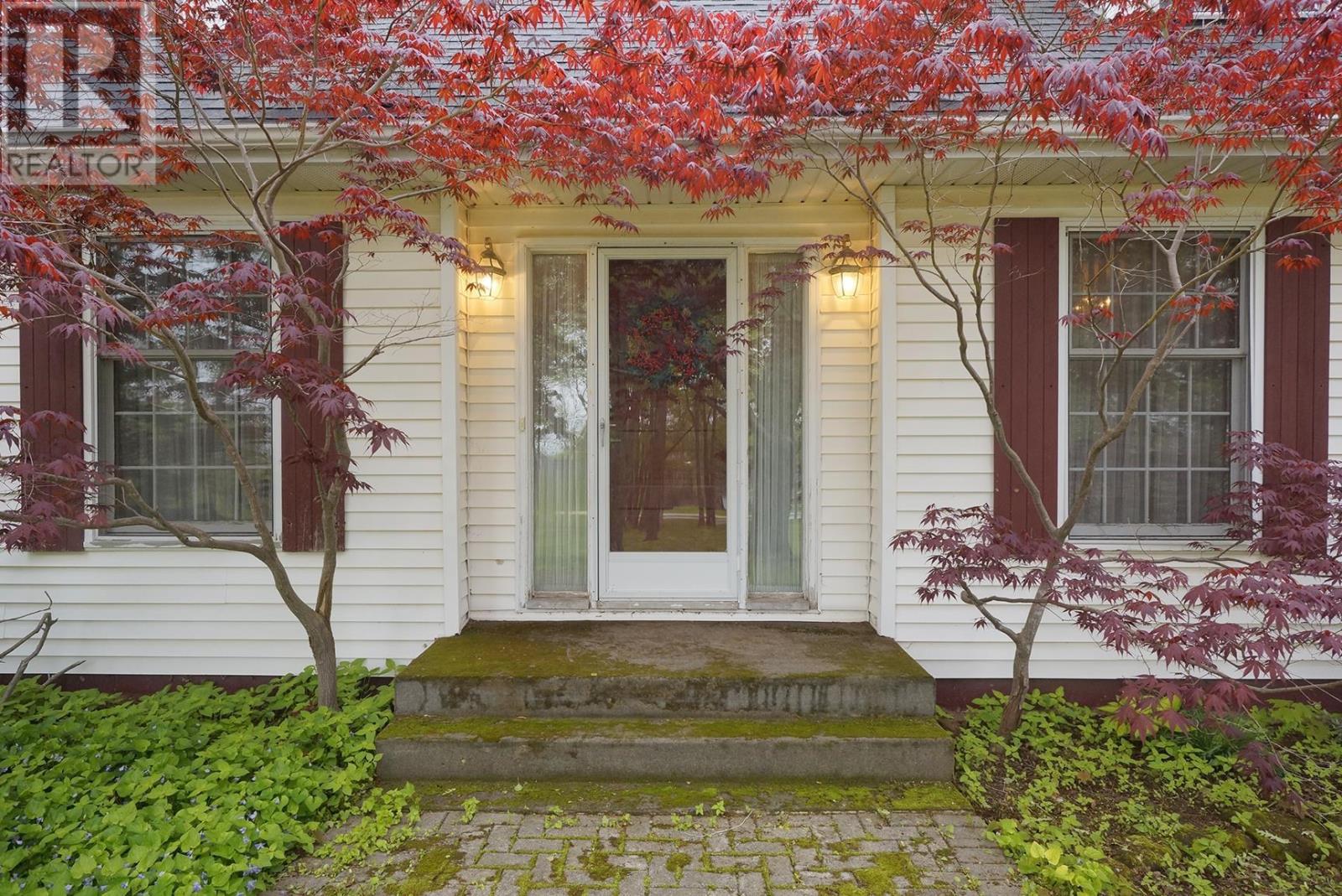 630 Malpeque Road, Charlottetown, Prince Edward Island  C1E 0S1 - Photo 3 - 202613032