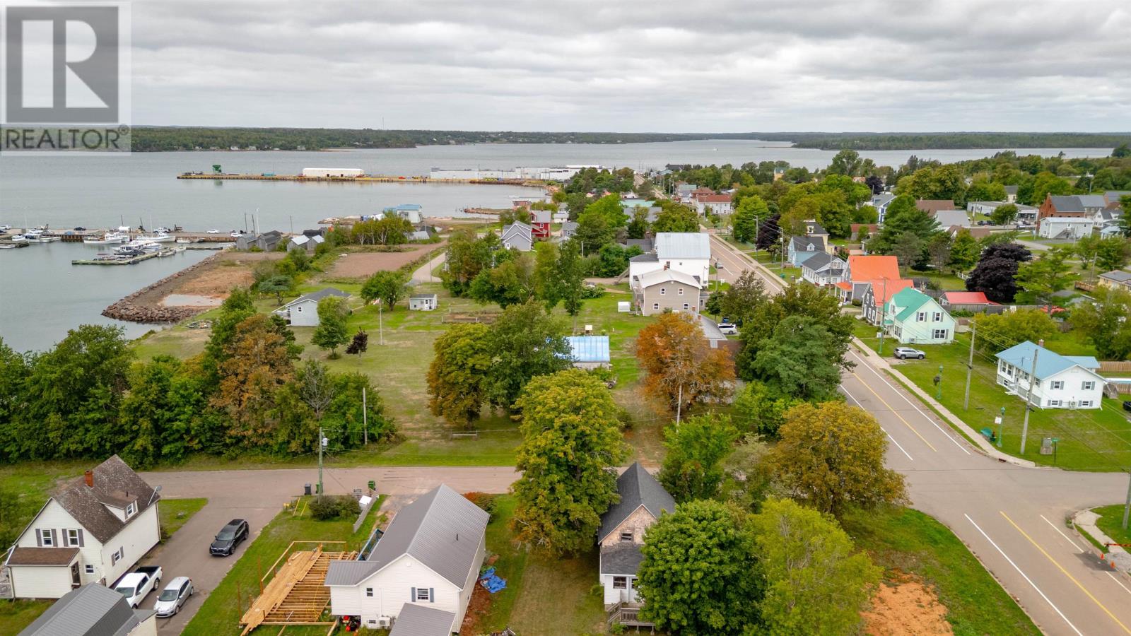 10 Victoria Street, Georgetown, Prince Edward Island  C0A 1L0 - Photo 6 - 202613222