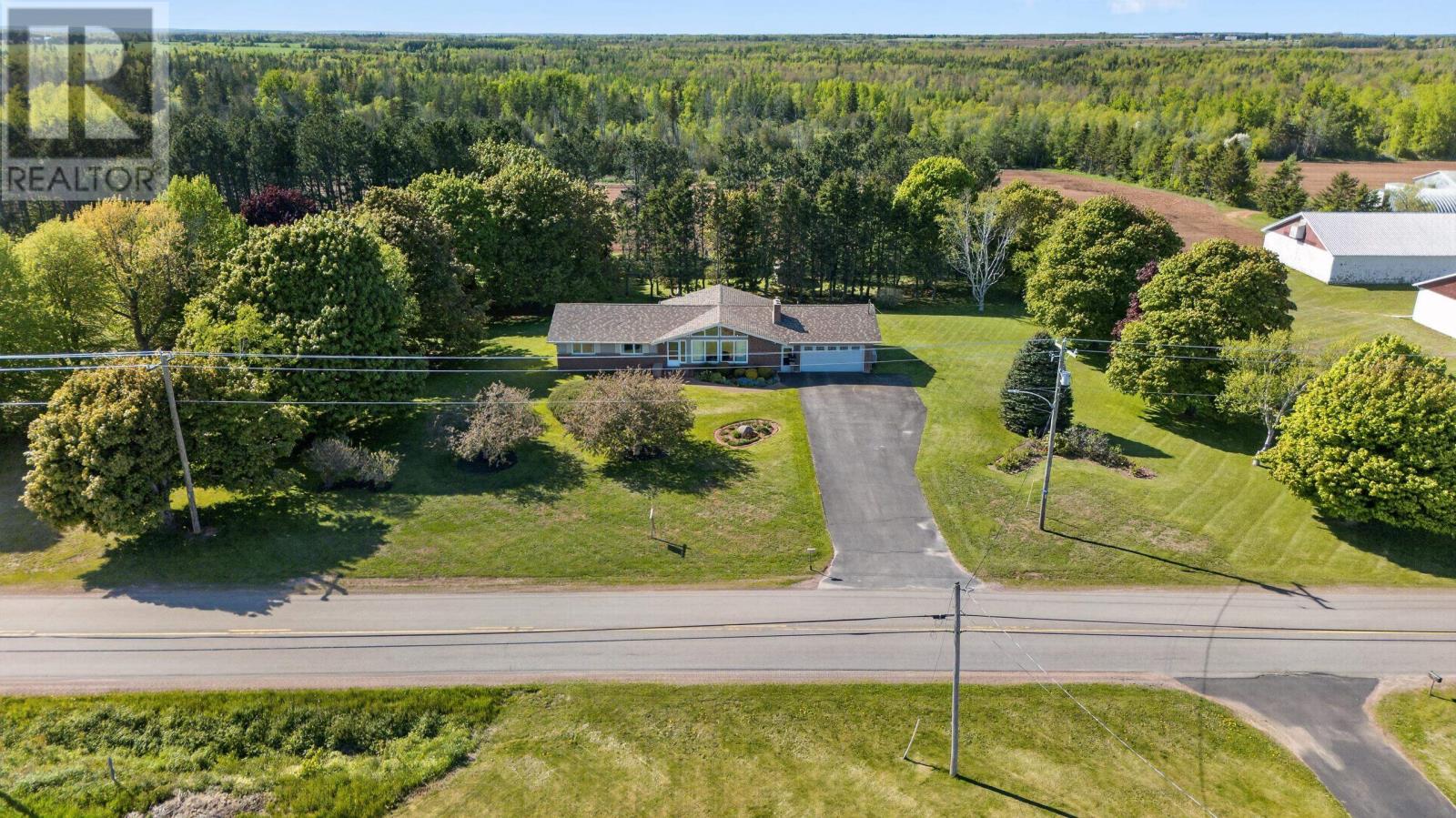 697 Route 12, North St. Eleanors, Prince Edward Island  C0B 1T0 - Photo 5 - 202613249