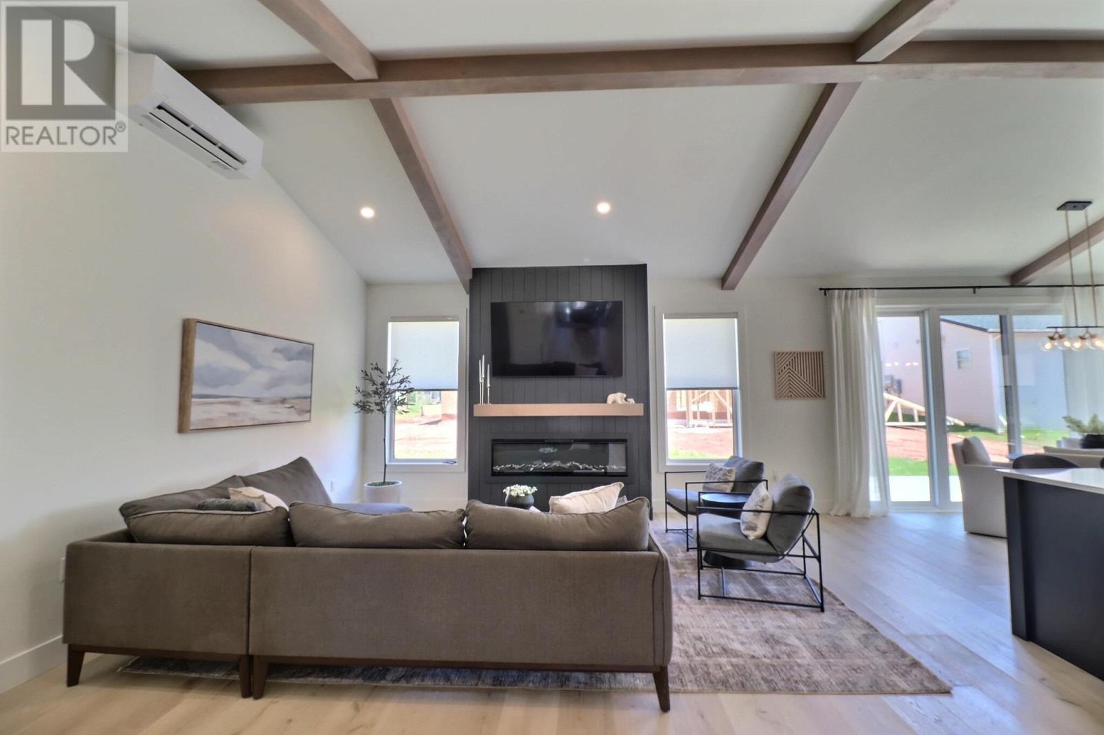 18 Neill Drive, Charlottetown, Prince Edward Island  C1A 9B2 - Photo 7 - 202613499