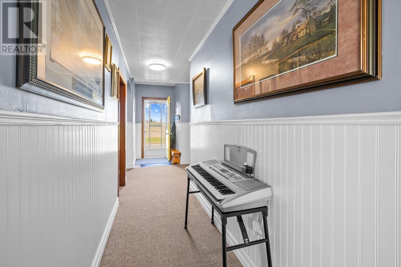 57 Chapel Avenue, Souris, Prince Edward Island  C0A 2B0 - Photo 8 - 202613505