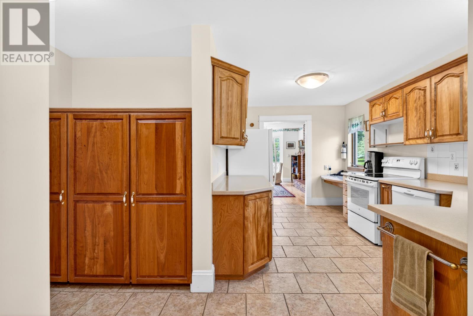 23 Hillside Drive, Charlottetown, Prince Edward Island  C1A 6H9 - Photo 13 - 202613593