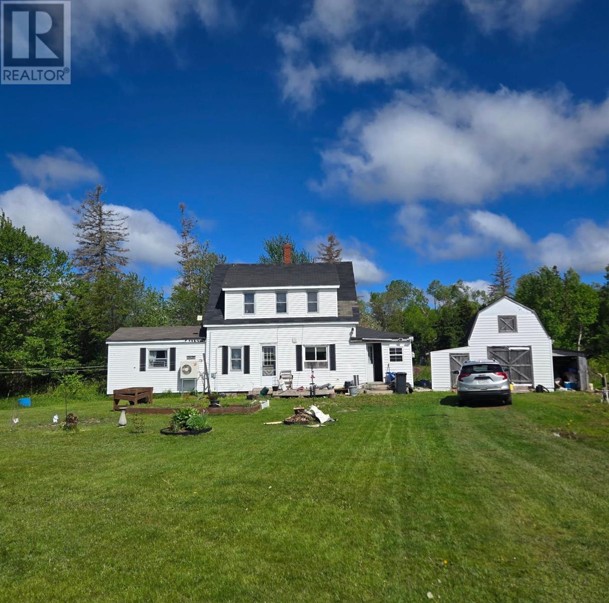 564 Hon J Angus Maclean Road, Caledonia, Prince Edward Island  C0A 1A0 - Photo 2 - 202613624