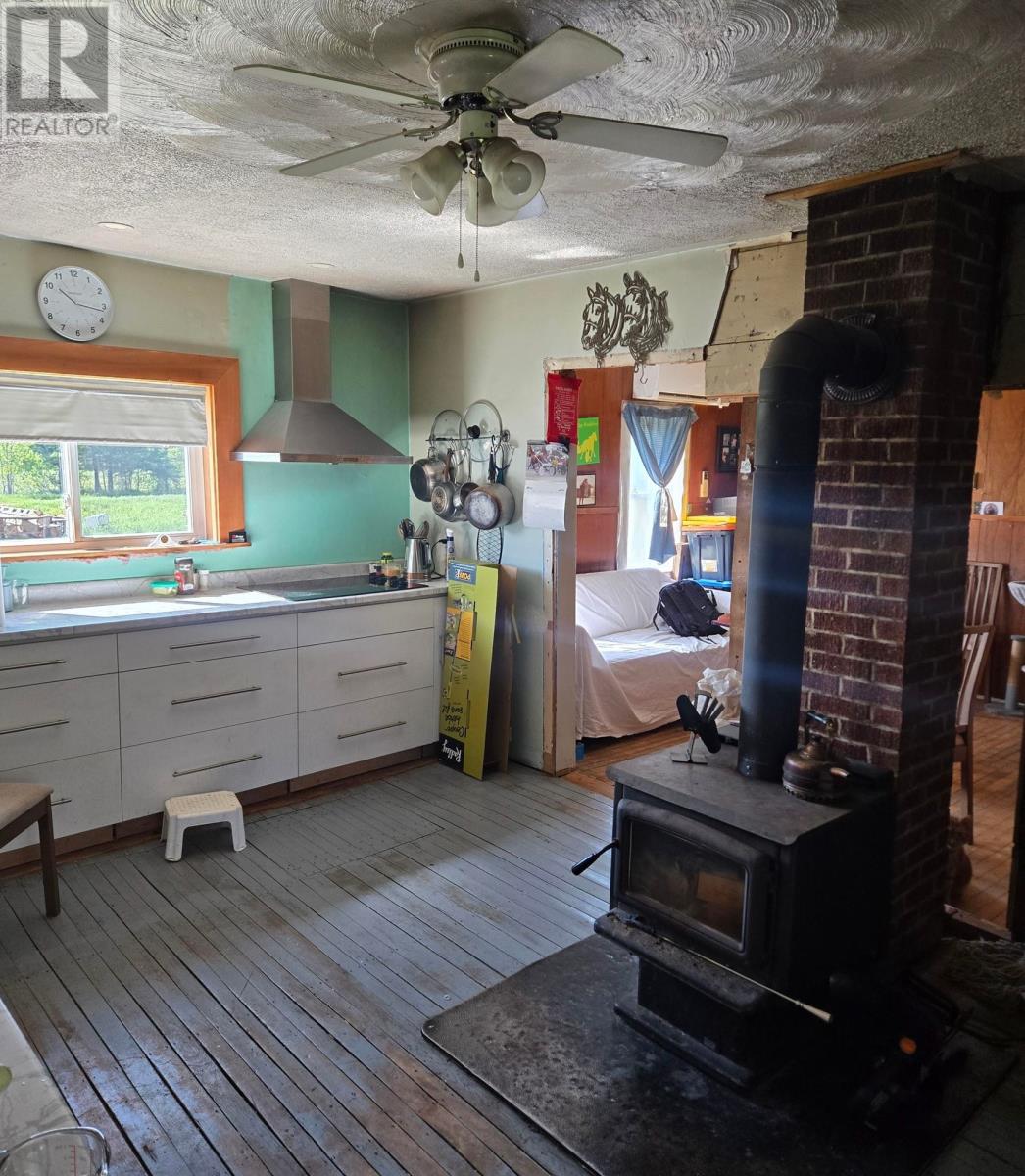 564 Hon J Angus Maclean Road, Caledonia, Prince Edward Island  C0A 1A0 - Photo 8 - 202613624