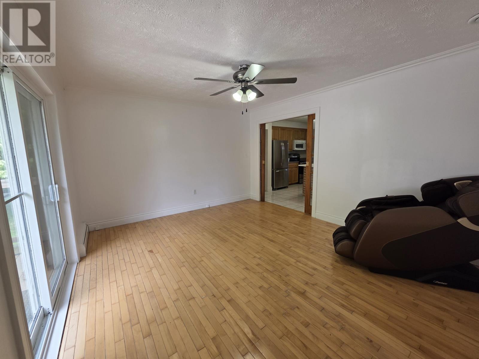 7 Crestview Drive, Charlottetown, Prince Edward Island  C1E 1N4 - Photo 13 - 202613653