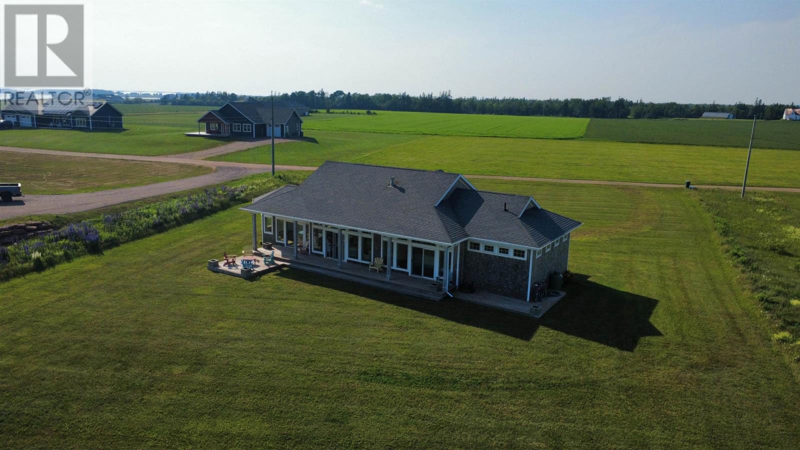 26 Roy's Lane, Augustine Cove, Prince Edward Island  C0B 1X0 - Photo 2 - 202613670