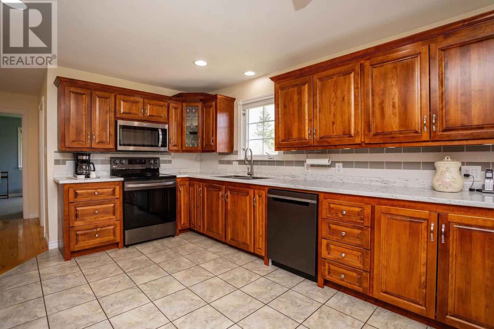 102 Panmure Island, Gaspereaux, Prince Edward Island  C0A 1R0 - Photo 13 - 202613674