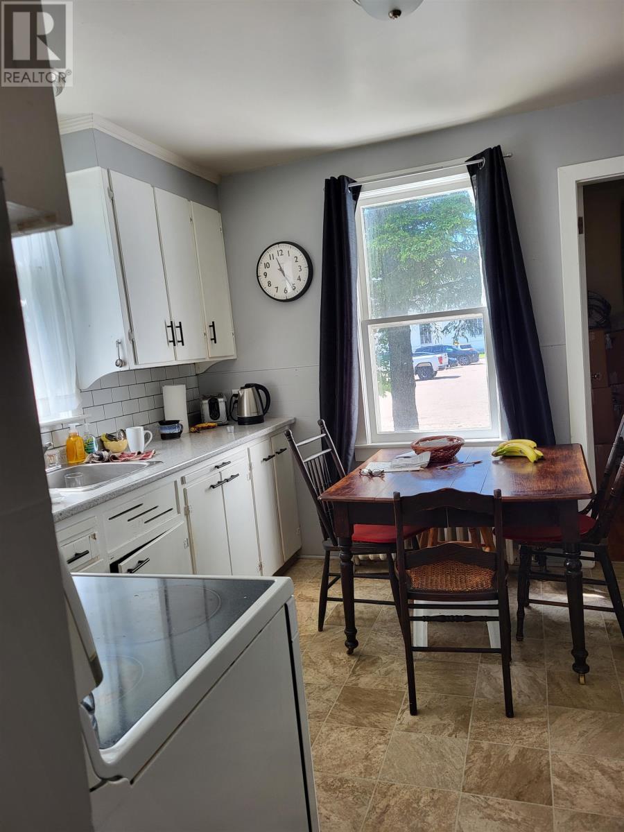 254 Notre Dame Street, Summerside, Prince Edward Island  C1N 1R9 - Photo 18 - 202613710