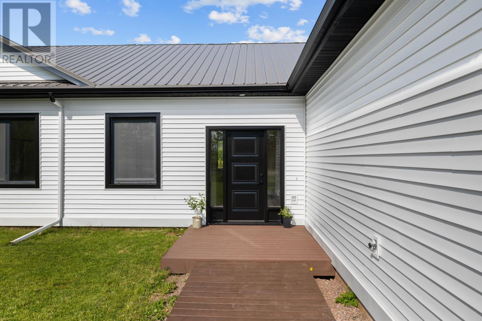 11 Birkallum Drive, Mermaid, Prince Edward Island  C1B 0T7 - Photo 32 - 202613758
