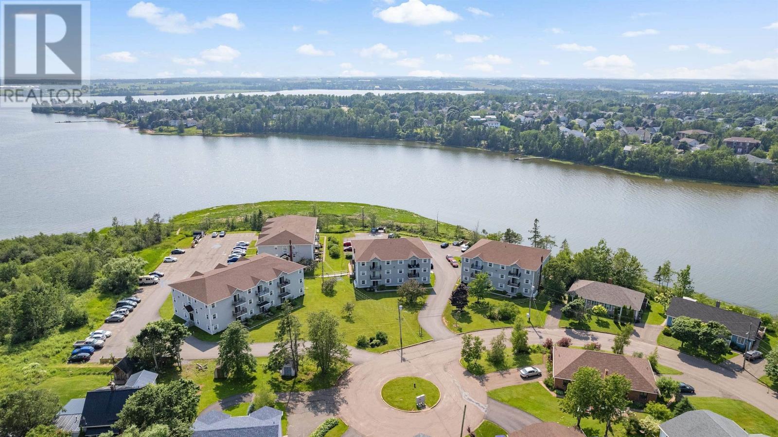 18 22 Waterview Heights, Charlottetown, Prince Edward Island  C1A 9J8 - Photo 1 - 202613771