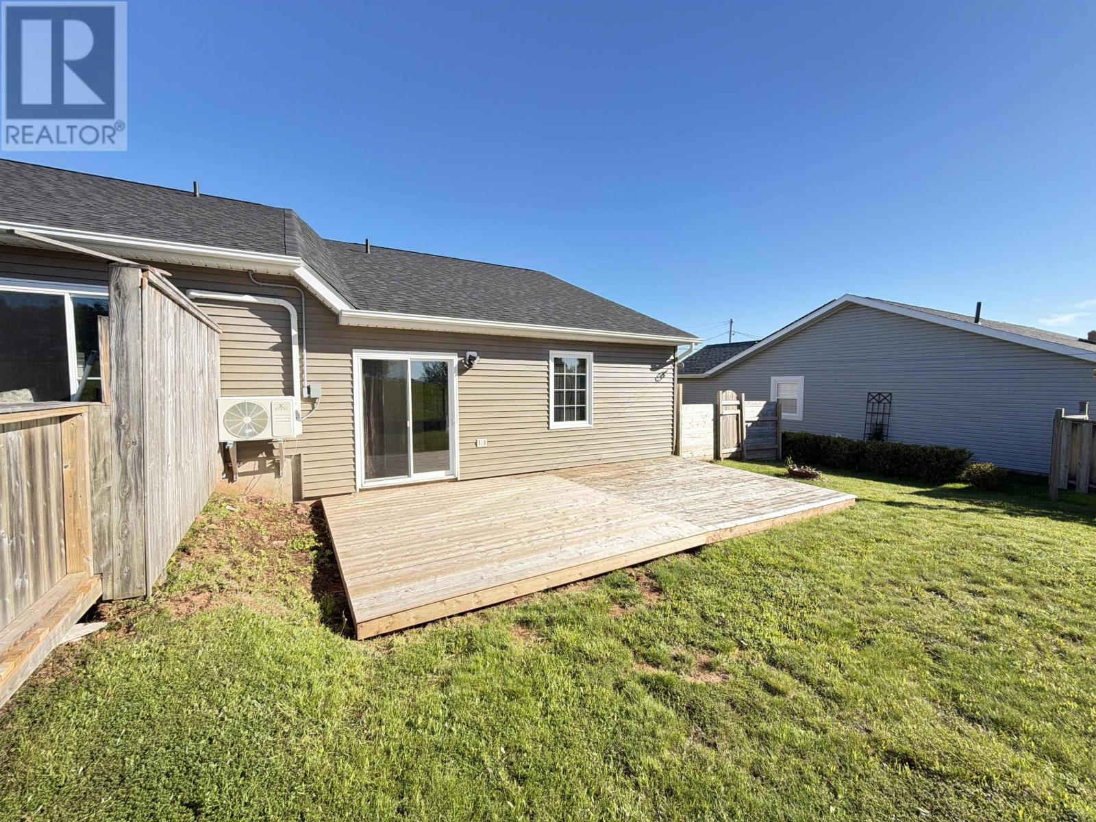 27 Parent Street, Charlottetown, Prince Edward Island  C1C 1R3 - Photo 46 - 202613973