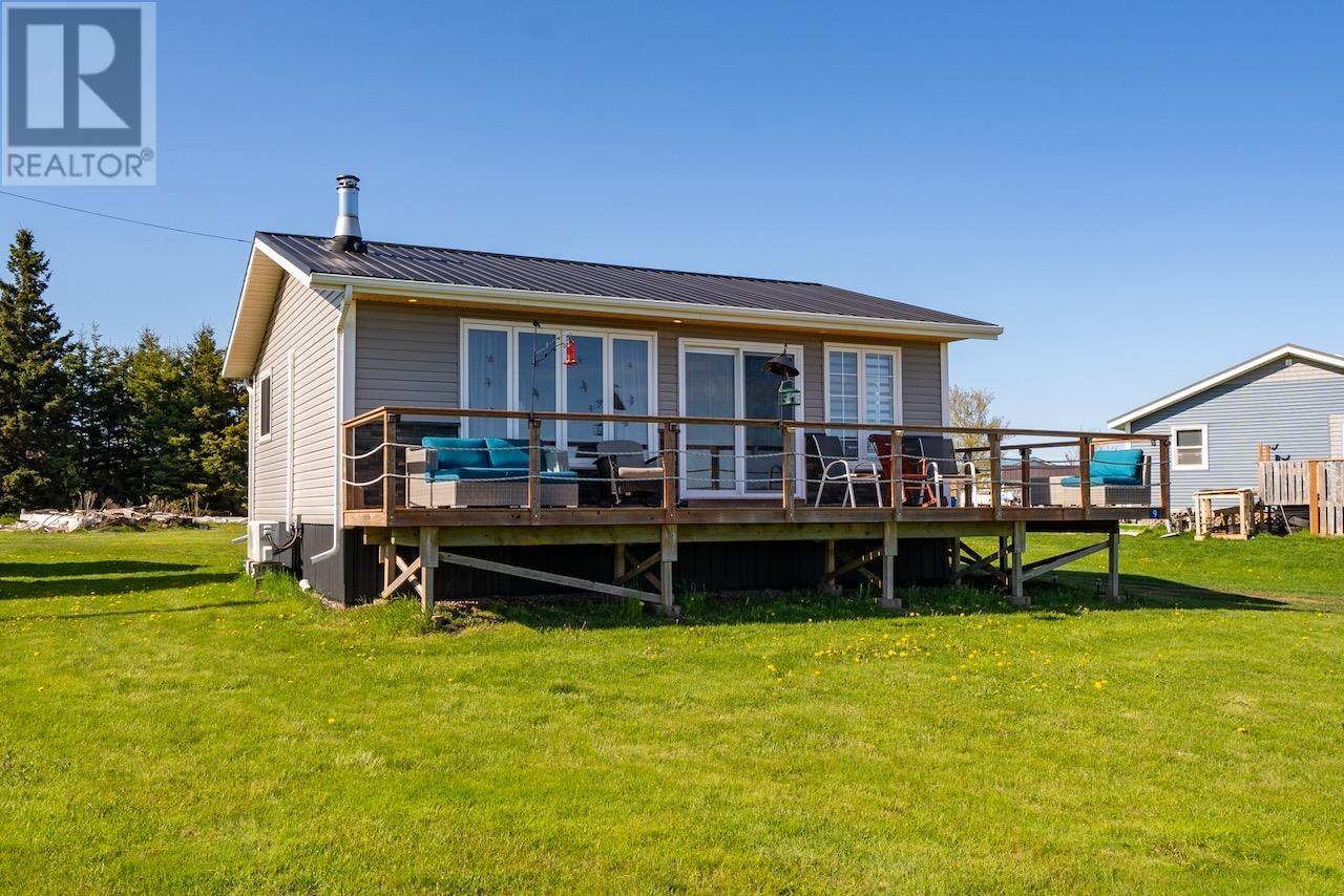 9 Beachview Crescent, Souris West, Prince Edward Island  C0A 2B0 - Photo 20 - 202613996