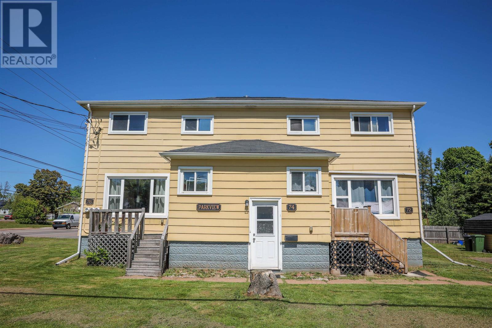 72,74,76 Parkview Drive, Charlottetown, Prince Edward Island  C1A 2E2 - Photo 1 - 202614057